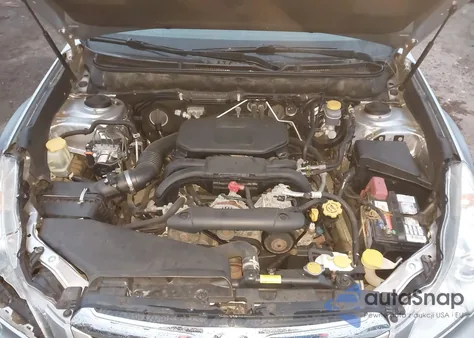 2012 Subaru Outback 2.5I Premium z USA, uszkodzony, nr VIN 4S4BRCGC0C3241202